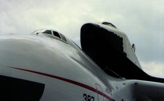 Navette Spatiale Bourane et le lanceur Energia